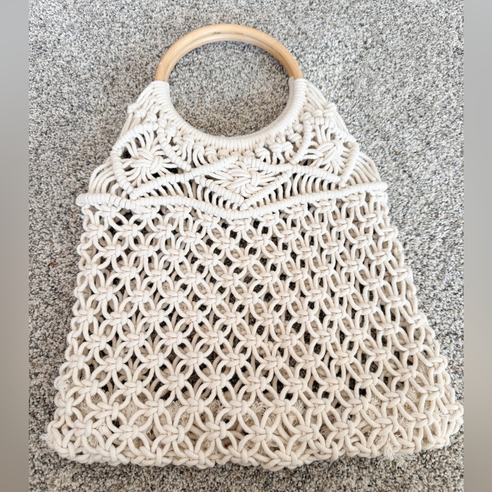 Elegant Cream Macramé Handbag with wood round handle Spring break Vacay bag